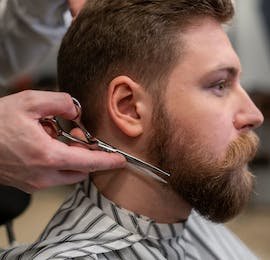 Men's Haircut & Style